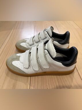 Isabel Marant Beth Three-Strap Touch Strap Leather Sneakers with Gum Sole